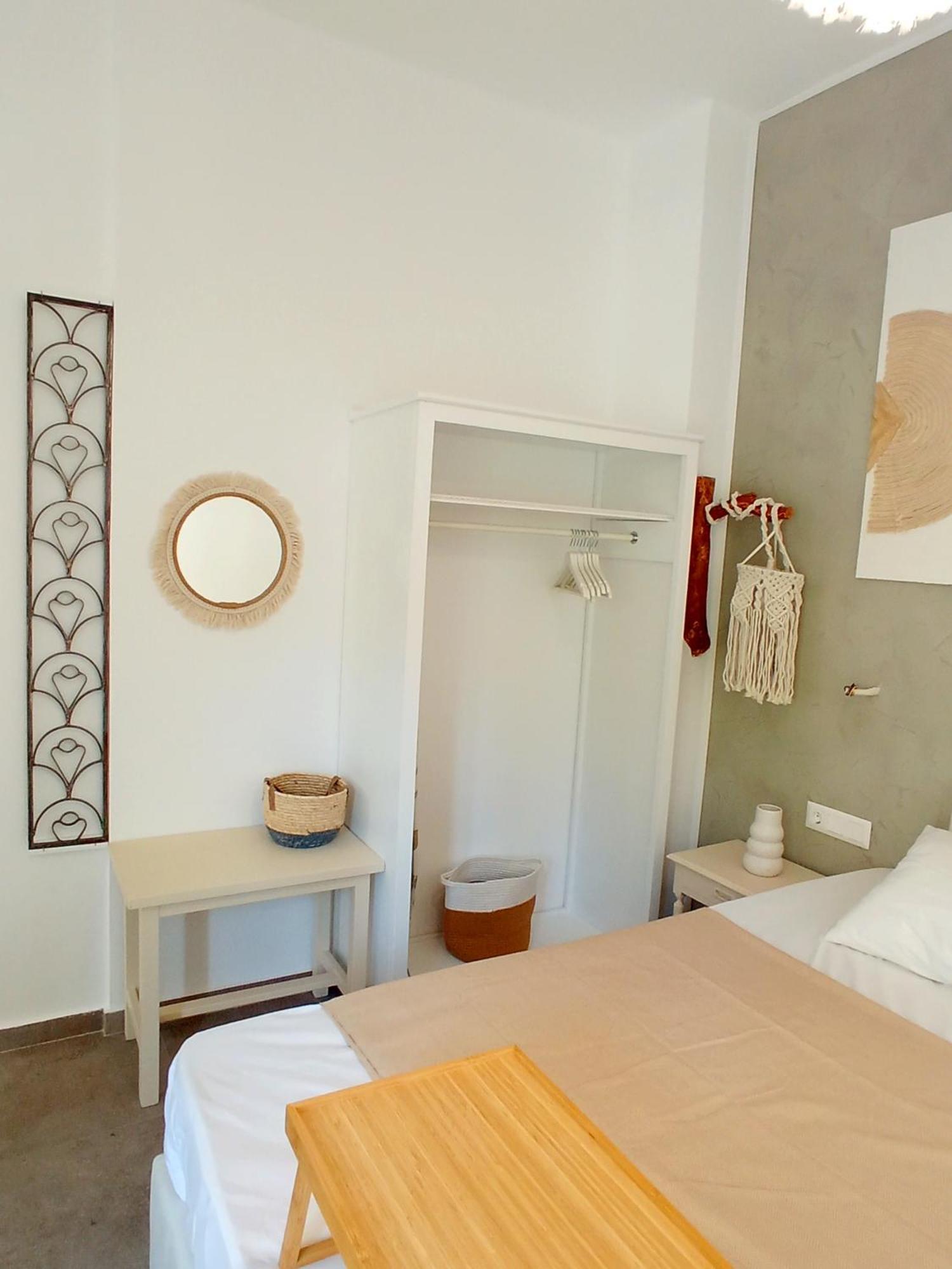 Summer Feel Suites Poros Town Exterior foto